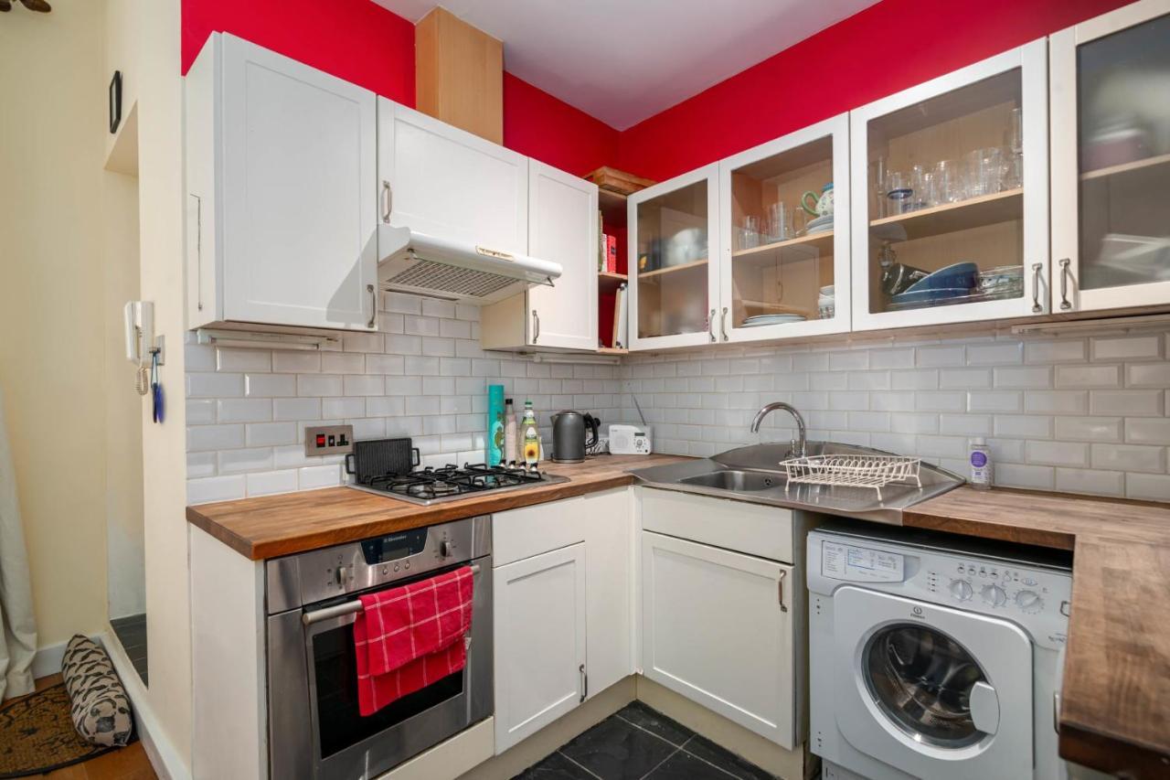 Guestready - Former Pub-Turned-One Bedroom Flat 런던 외부 사진